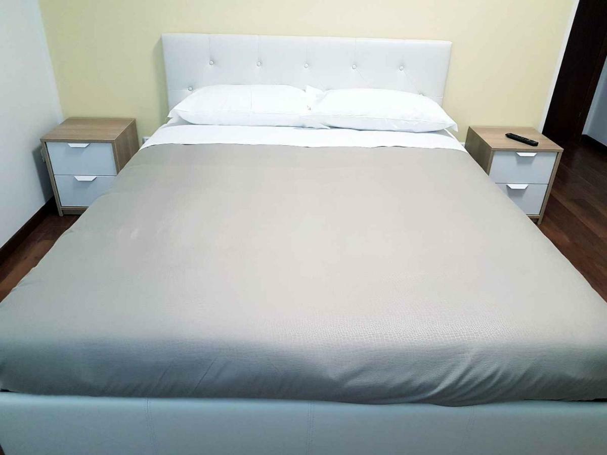 Hotel Piramide 雷焦艾米利亚 外观 照片